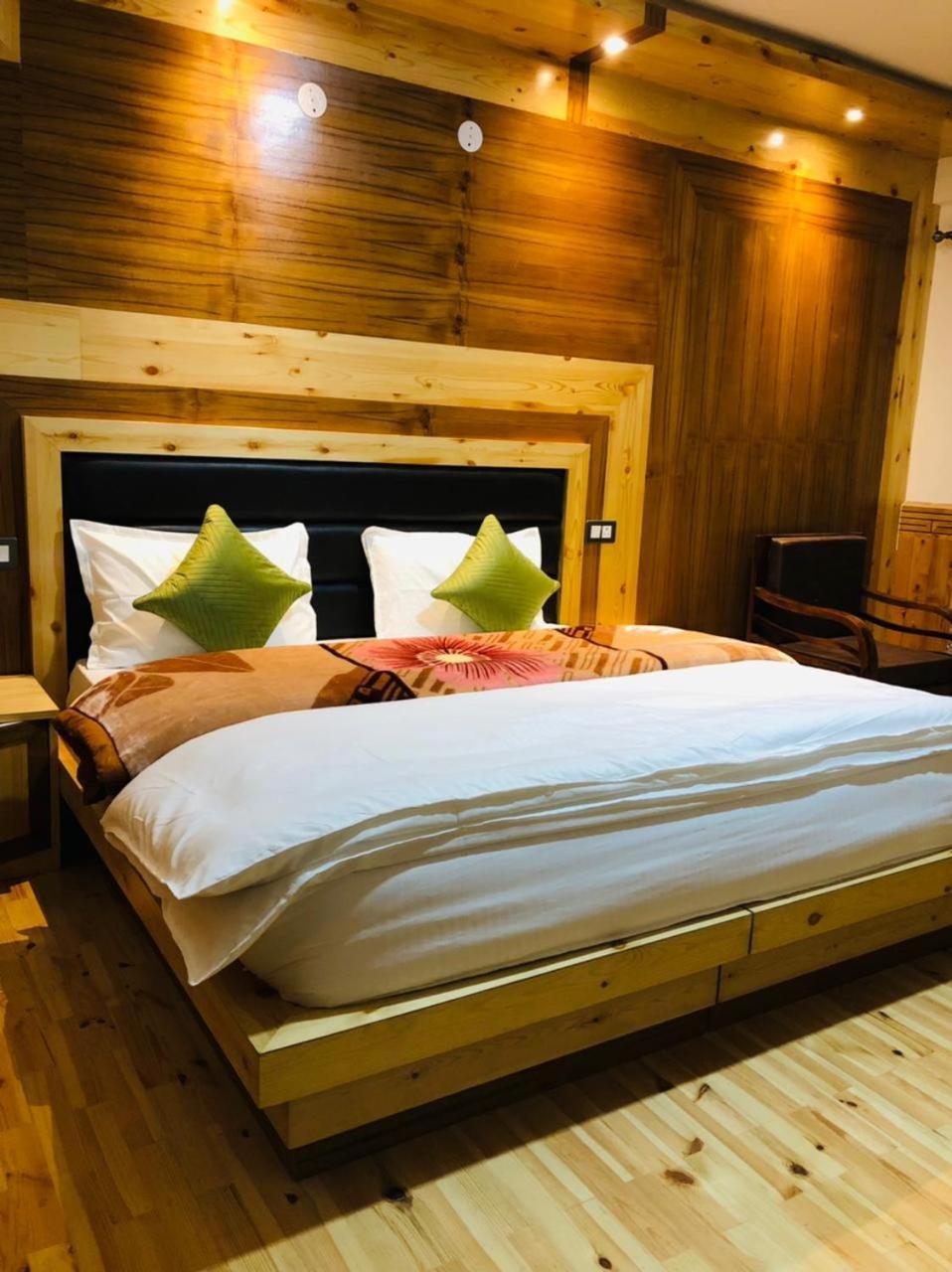 Spiti Valley Hotel Kaza Exterior photo